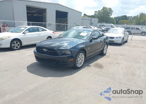 2014 Ford Mustang V6 Premium из США, поврежденный, VIN 1ZVBP8AM8E5228209